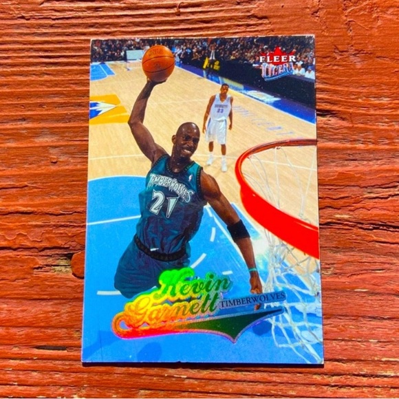 Brand New Fleer Ultra Kevin Garnett Trading Card - Picture 1 of 2